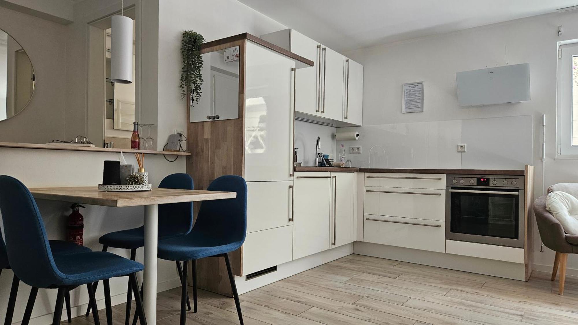 Enny Suite Apartment Im Schoenen Rheinland โลห์มาร์ ภายนอก รูปภาพ